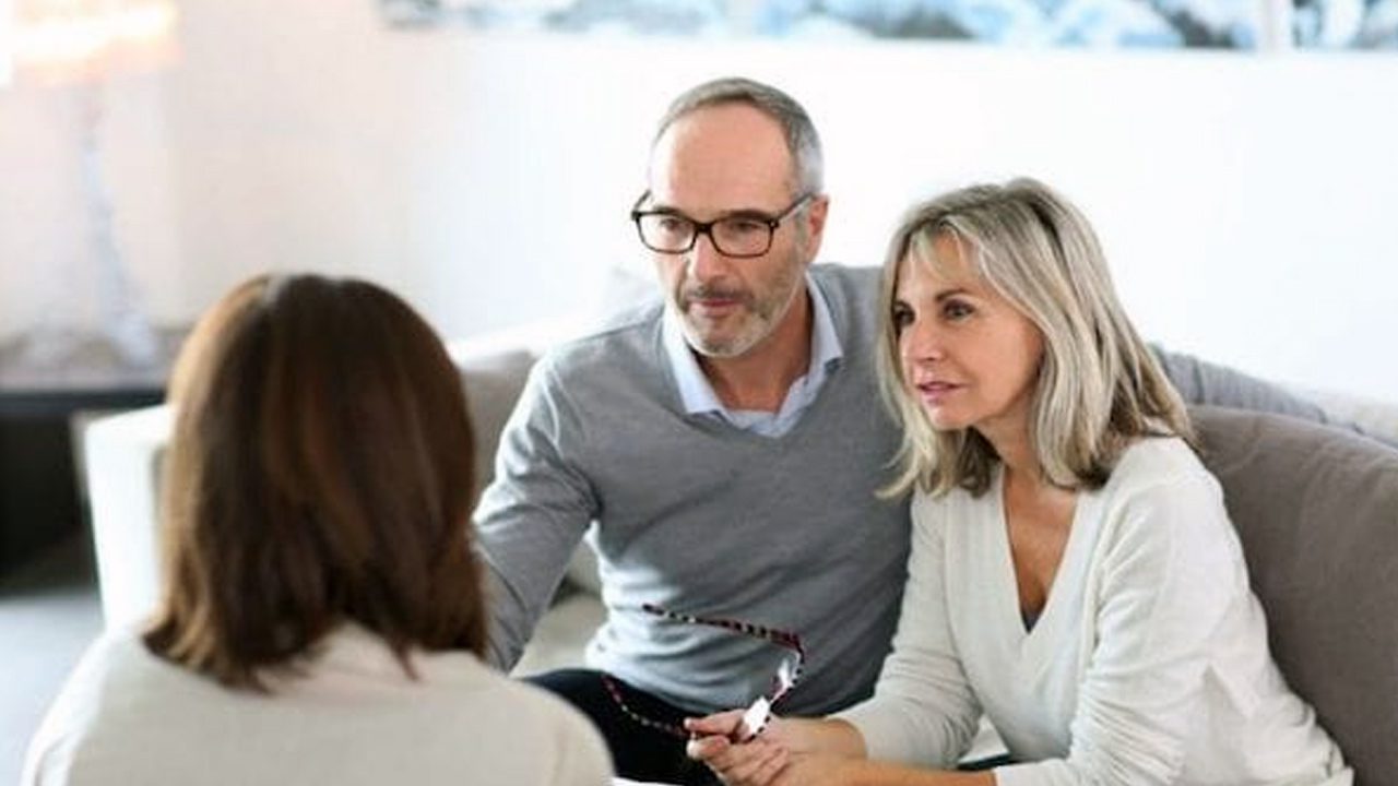 A couple attending a PCT counseling session